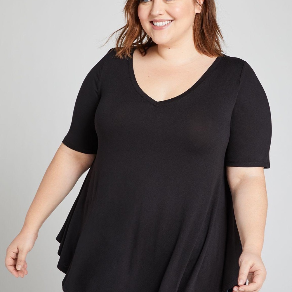 NWT Perfect Sleeve Max Swing Top Size 14/16